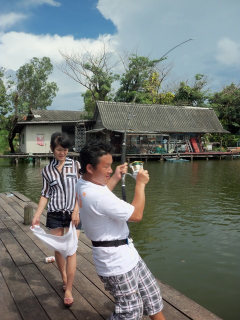 อิจฉาไอ้คู่นี้จังอิอิ :laughing: :laughing: :laughing: :la
