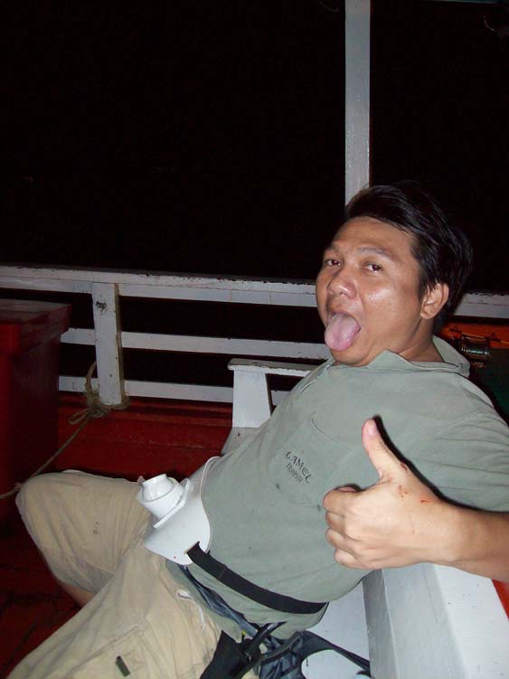 เริ่มอาการแพ้ท้อง  :laughing:  :laughing: :grin: