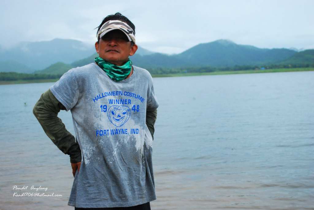 จัดไป   ....ไอ้หลานรัก.....ตาจะเป็นลม :cool: