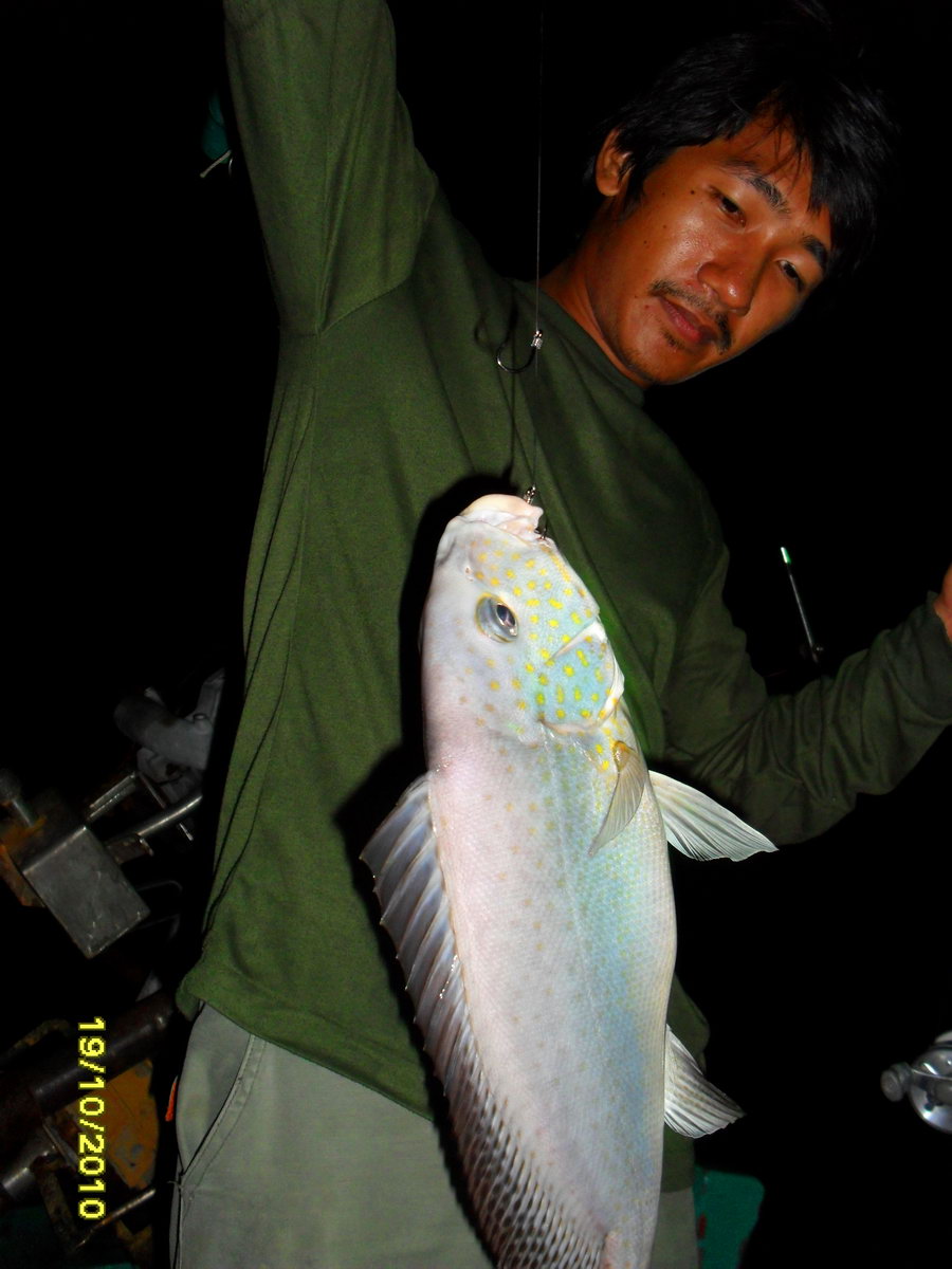 [q][i]อ้างถึง: theerawut posted: 20-10-2553, 21:31:29[/i]

 :cheer: :cheer: :cheer: :cheer:[/q] :c