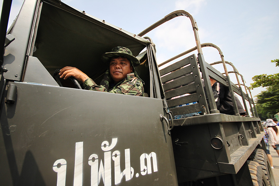 ออกรถเลยครับ พี่่  :grin: