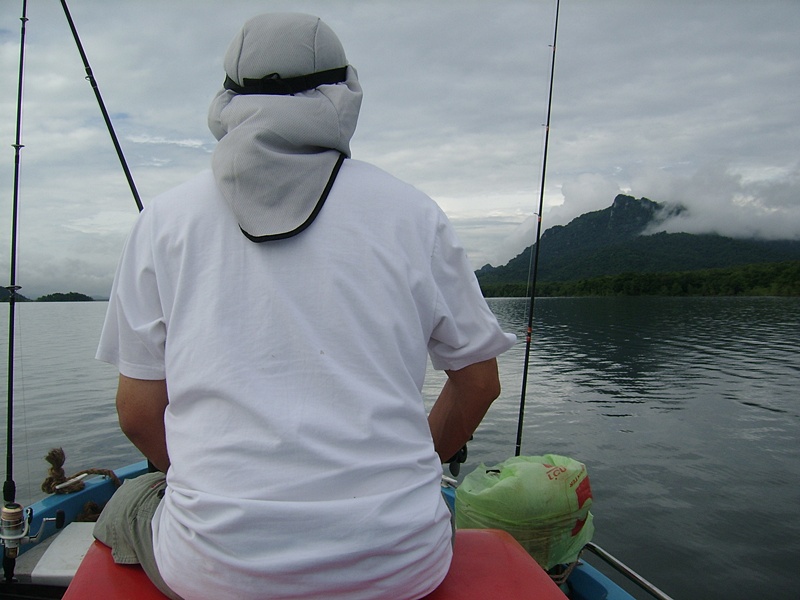 ที่เดิมครับท่านพี่เรา หัวเรือ ประม