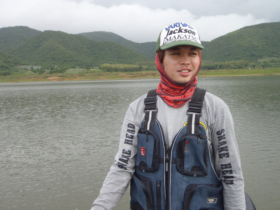 วันนี้เป็นวันที่10แล้วครับที่มาที่นี่  มาเจอหนุ่มหล่อเมีองอุทัย โดยไม่ได้นัดหมาย..... :laughing: :la