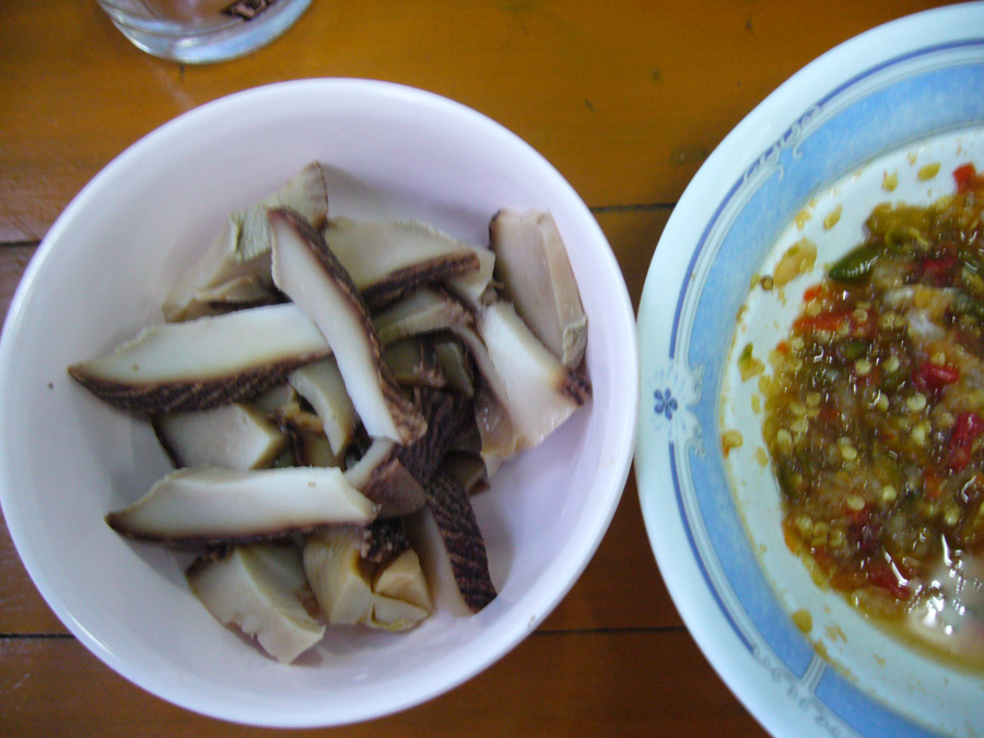  [b]เริ่มหิว มือเริ่มไม่นิ่ง "สังข์ทองลวกจิ้ม" ก็ตามมา[/b]