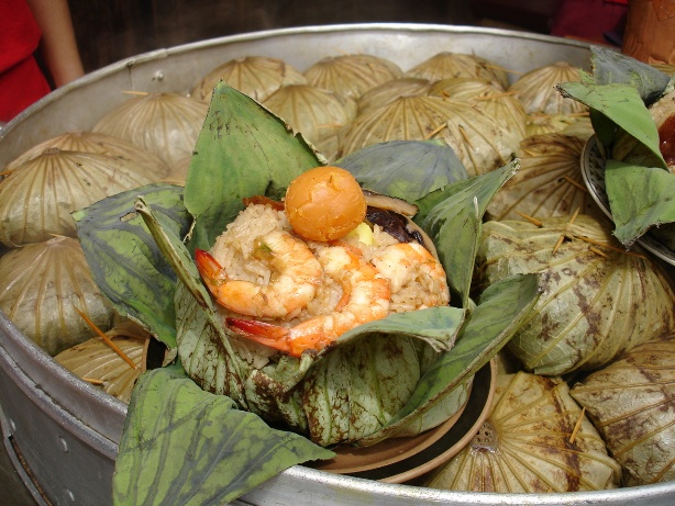 ข้าวห่อใบบัว(ไม่รู้เขียนถูกหรือเปล