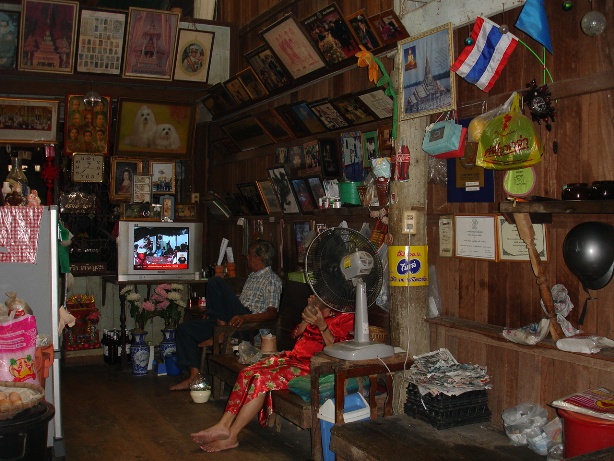 เปิดบ้านต้อนรับผู้มาเยือน ด้วยไมตรีจิตที่ดียิ่ง