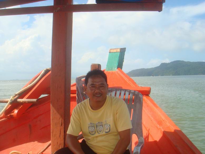 พี่รงค์  จากหาดใหญ่(น้า rongpan )...เซียนปลาตอหม้อ  ใต้สะพานเปรม สงขลา...
ที่รู้จักกัน ในกระดาน...ส