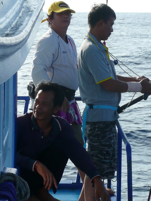 พี่พิพัตน์ขอลองมั้ง.......ทีเดียวเลิกเ