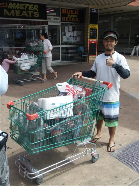 ต้น ครับ พลละเข็น ครับ