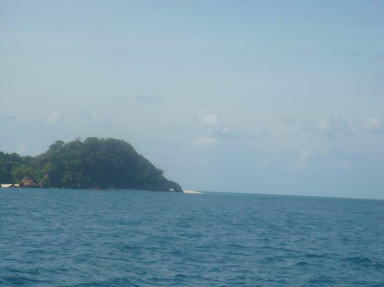 มาถึงเกาะไข่  สัญลักษณ์ จ.สตูล