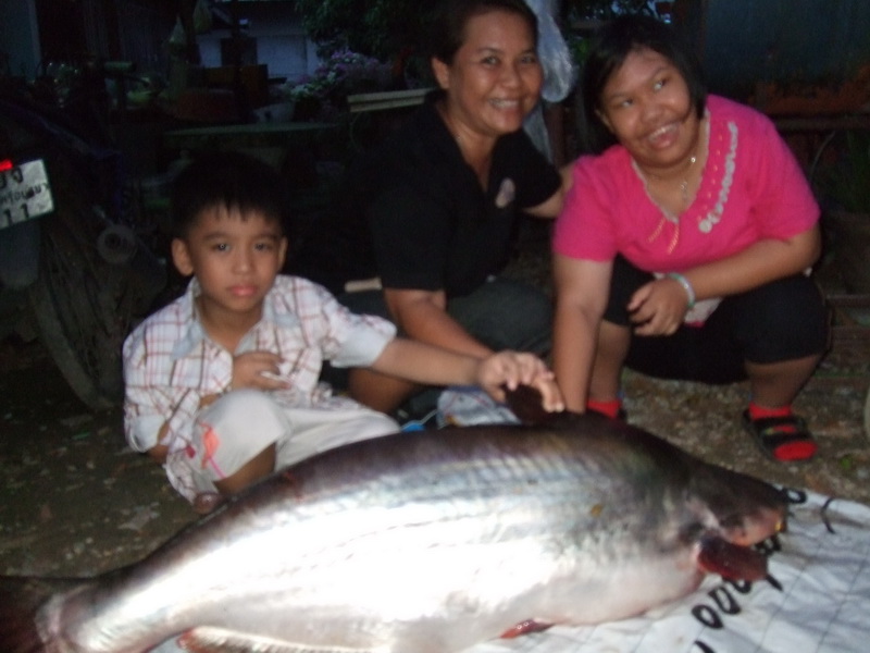 ฝากความประทับใจไว้กับภาพสุดท้าย 
ผู้ที่เข้าชมและประทับใจขอความกรุณาช่วยโหวต เพื่อเป็นกำลังใจ และเรา