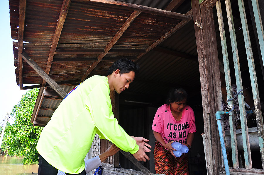 หัวเรือช่วยกันอย่างขยันขันแข็งเลย น่ารักจริงๆ :grin: :grin: