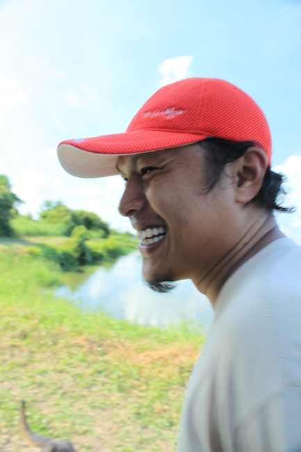 นี่ตาเอ็กซ์  no water  037เท่านั้นอ่านกลับด้านนะ       LEOเท่านั้น :laughing: