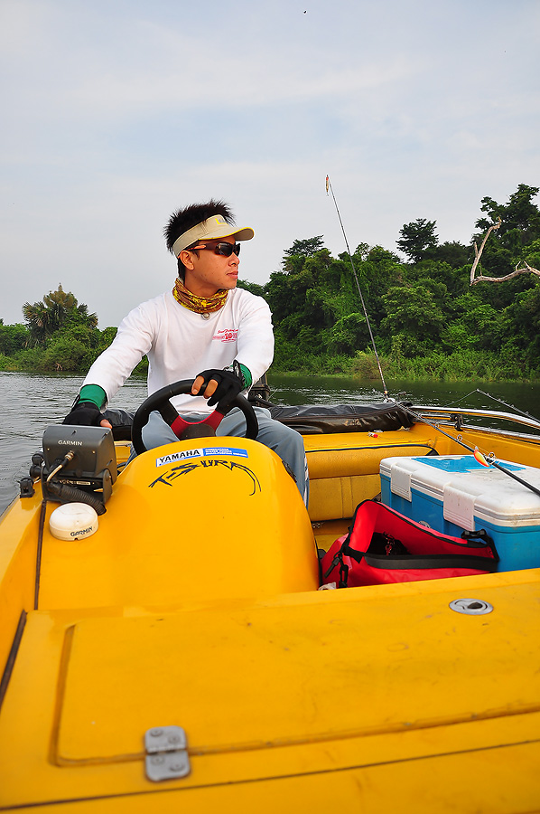 ต่ายสตาร์ดเรือเลย :grin: