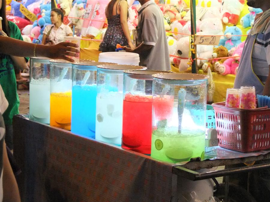 หิวน้ำไม๊ครับ สีสวยจ้ง  :love: :love: :love: :love: :love: