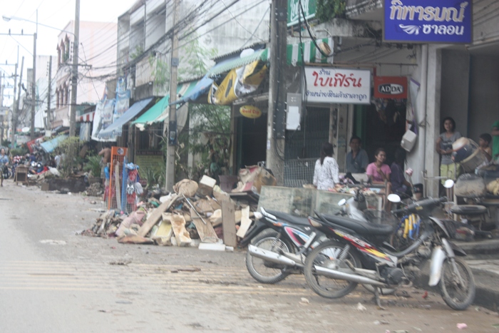 ร้านนี้ขายอุปกรณ์เครื่องเขียนสำหร