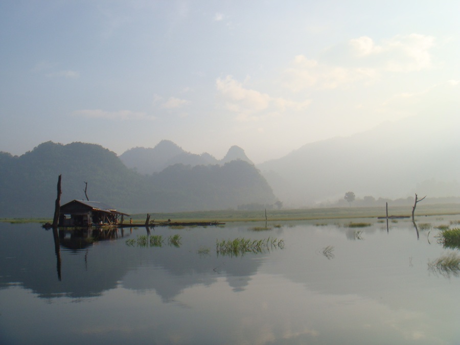 เข้ามาในอ่าวลิเจียอ่ะคับ หมายสวย บรรยากาศก็สวยครับ :love: