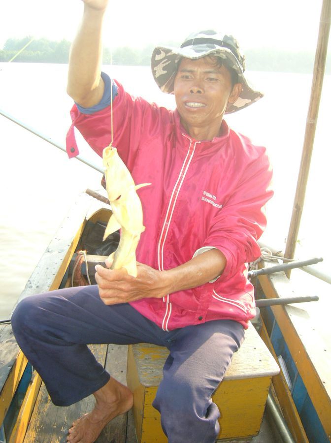 [q][i]อ้างถึง: สุริยันต์พันไม้ posted: 13-11-2553, 12:29:29[/i]

  อยากไปรอง ดูครับออกทะเล แห้วมาส