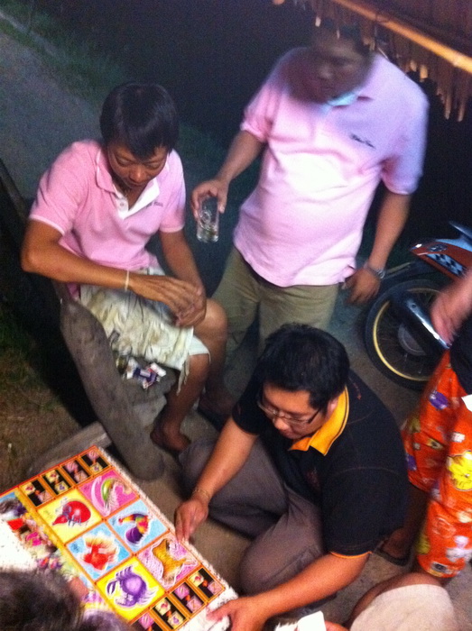 รูปนี้ น้านก ขอ....
 :laughing: :laughing: :laughing: :laughing: :laughing: