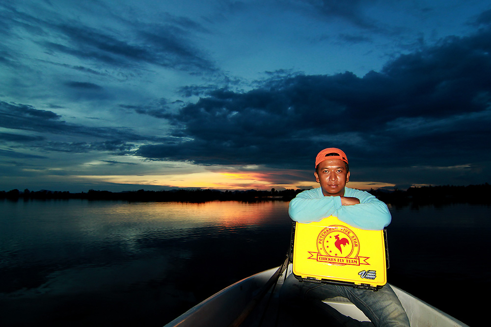   ขอลาด้วยภาพนี้ครับ........ให้เจ้าของกระทู้รับช่วงต่อ
ขอขอบคุณเพื่อนๆ...ที่ฝากความคิดถึงกันเสมอ...