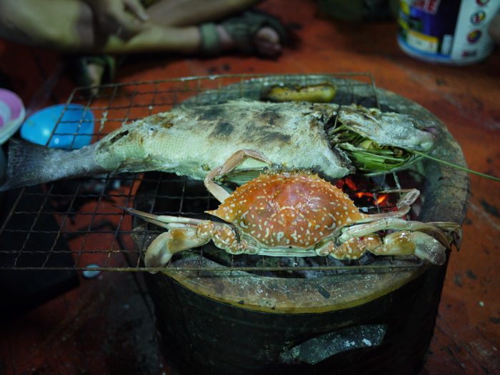 จับมาคู่กับน้องปู 