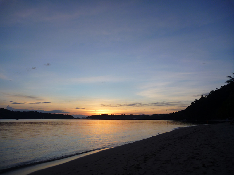 ชายหาดเมื่อเย็นที่ผ่านมา :heart: