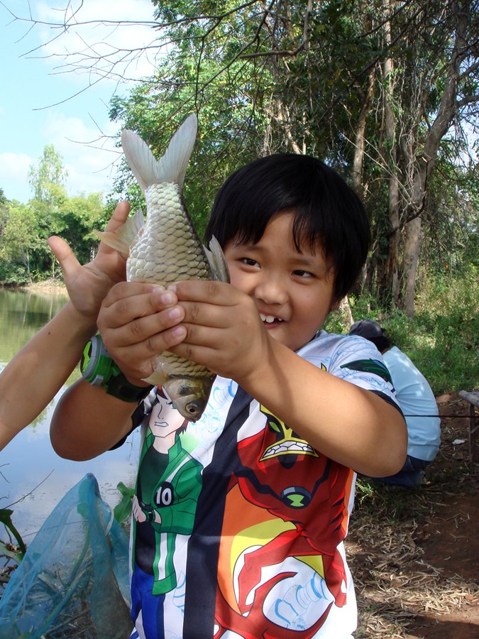 ถึงกับต้องย้ายบ่อ....แล้ว ....น้องนาภูม