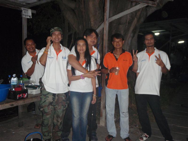 ประธานเด็กวัดประกบกับน้านกระวังจะเหงานะครับน้าเจ... :grin: