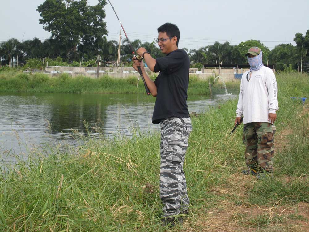 




ดู..รอยยิ้ม..ซิครับ.......


ขนาด......งาน.