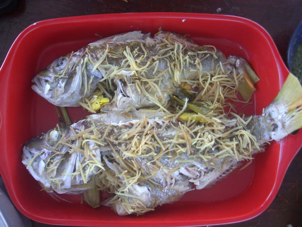 อาหารจานเด็ดคร๊าปทานกับน้ำจิ้มรถเด็ด :cheer: :cheer: :cheer: