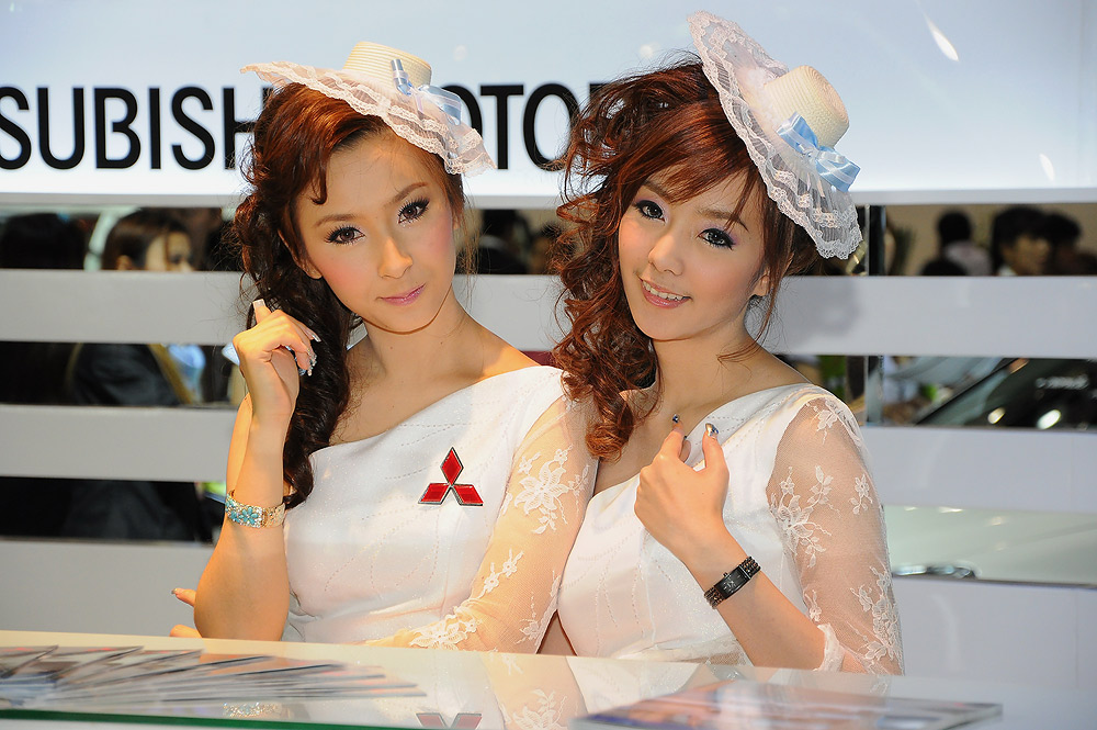 การจัดซุ้มไม่ค่อยมีพร๊อปอะไรให้เล
