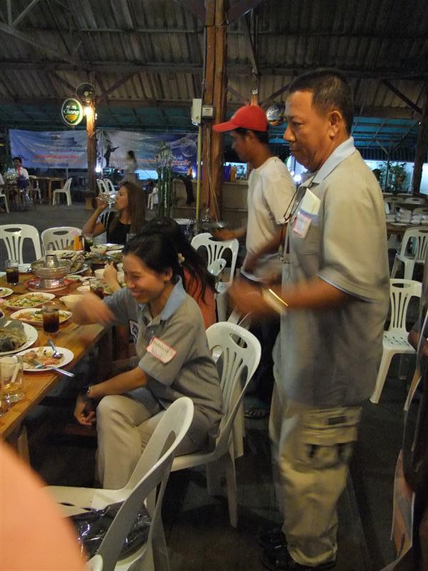 นั่น นั่น มันส์ใหญ่เลย ลุงเรา  :dance: :dance: :