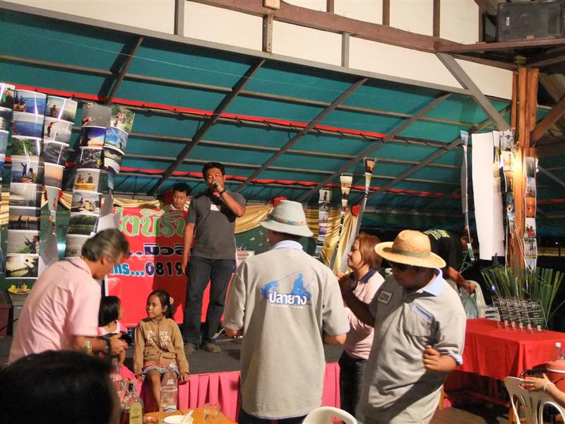แล้วก็มาถึงคิวของ น้าป๊อป ครับ  :cheer: :cheer: :cheer: :cheer: :cheer: :cheer: