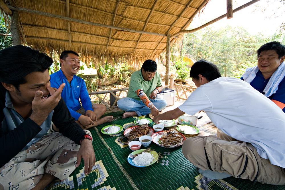 มิตรภาพระหว่างอาหารกลางวันครับ...เส