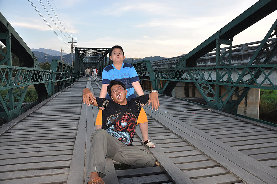 ก้มีแต่ลูกชายนี่แหล่ะที่พอจะพึ่งพาได้มั่ง :grin: :grin: :grin: