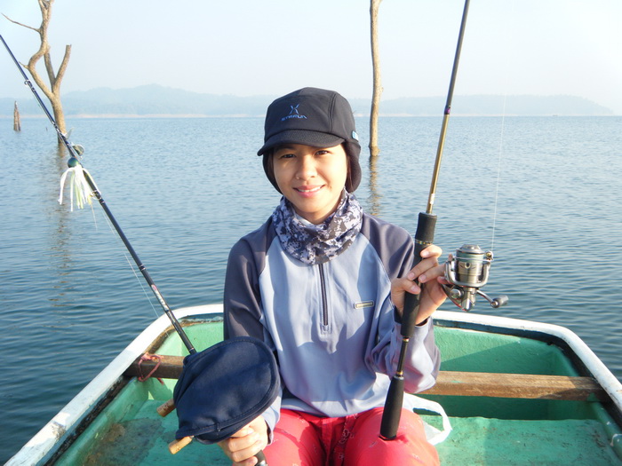 ตัดเช้าอีกวันซ้อมมือรอเรือมารับ :laughing: :laughing: :laughing: :laughing:
