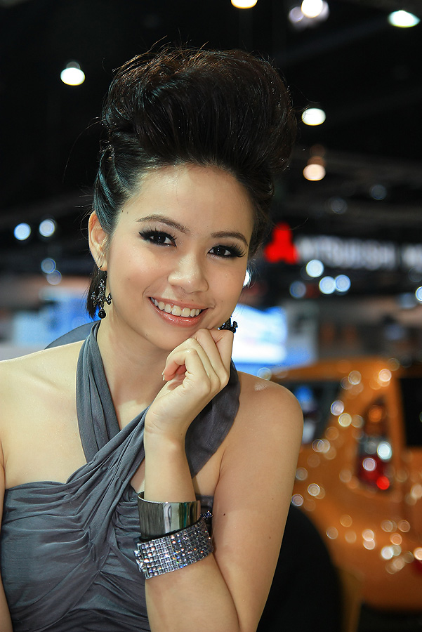 ป๊าดดดดดดดดดดดดด...ให้ถ่ายรถ ไถลไปหา