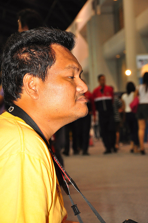 น้ามาด...มองไรอยู่อ่ะ หน้าออกหื่นๆเลยน่ะ :grin: :grin: :grin: