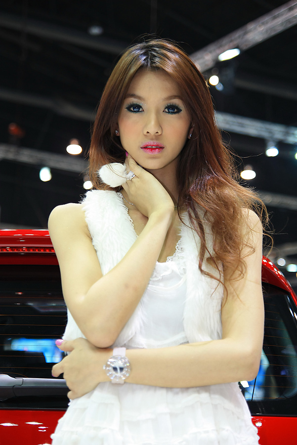 ป๊าดดดดดดดดดดดด..... น่ารักจริงๆ เหมือนตุ๊กตาเล้ยย
 :blush: :blush: