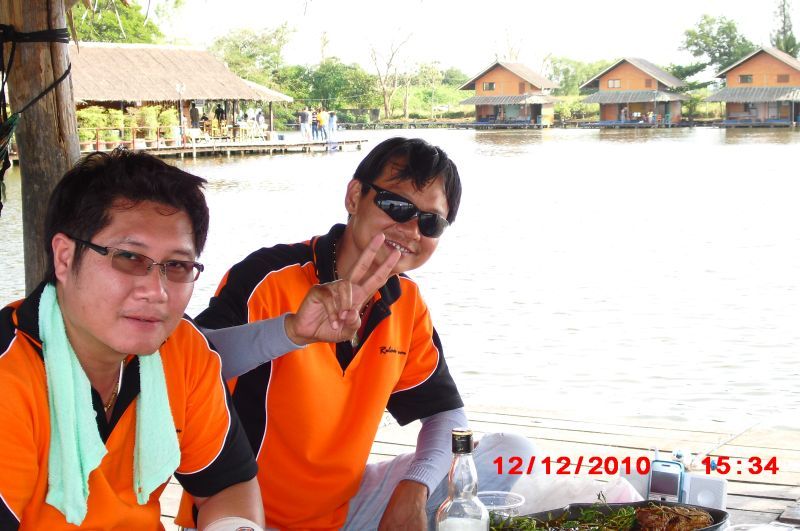 ทางน้านกจาได้กันมาทั่วหน้าก็มานั่