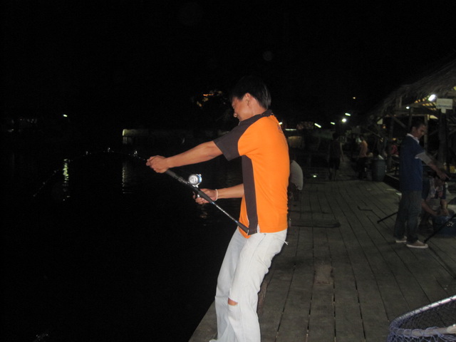 น้านกกินอีกแล้ว   :music: :music: :music: