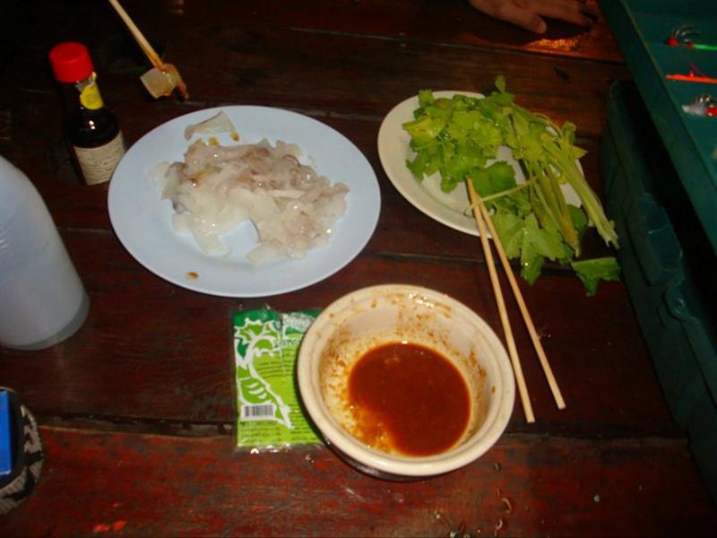 ผลจากที่ หมึกศอกเยอะ เลยจัดมา 3 หน่ว