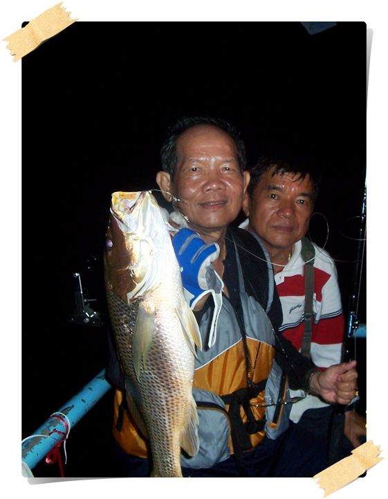     ขอแอบเป็นศิษย์เอกคับ :grin: :grin: