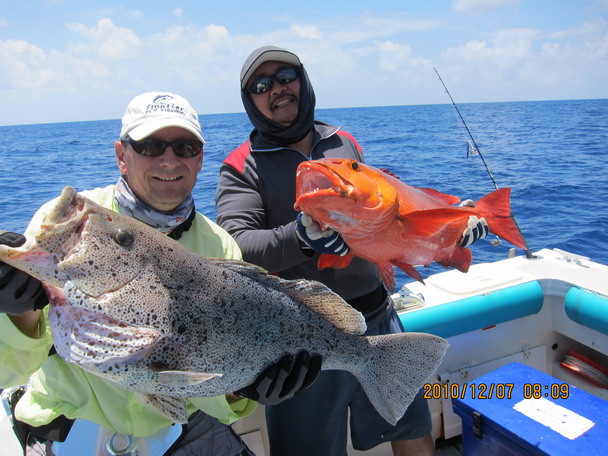 เราปิดท้ายวันแรกด้วย Purple Grouper ของ Jerry ครับ สรุปวันนี้ไม่ได้ปลาใหญ่เลย แต่ก็สนุกมากๆ