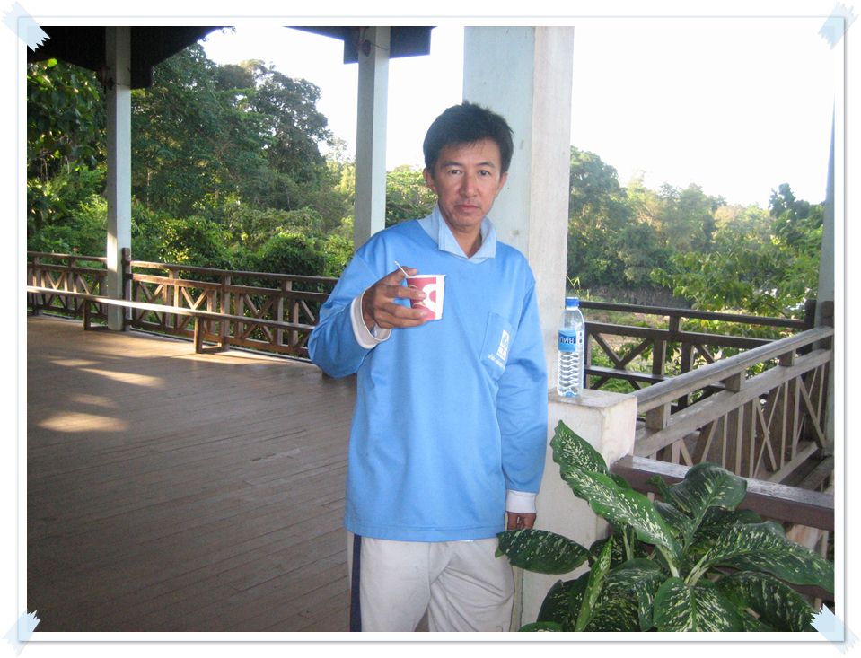 น้าตุ๋งขอหล่อกับกาแฟ :umh: :umh: :love: :cheer: :cheer: