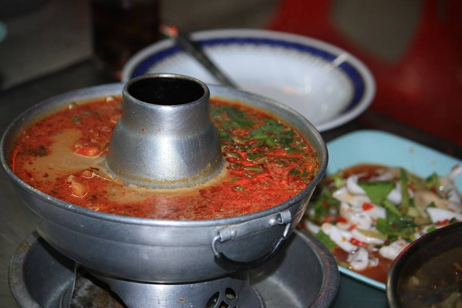 ทานข้าวด้วยกันครับบบบ