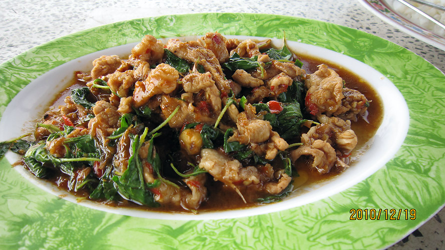  :grin:กระเพราหมูอีกซักจาน กินกับ ข้าวส