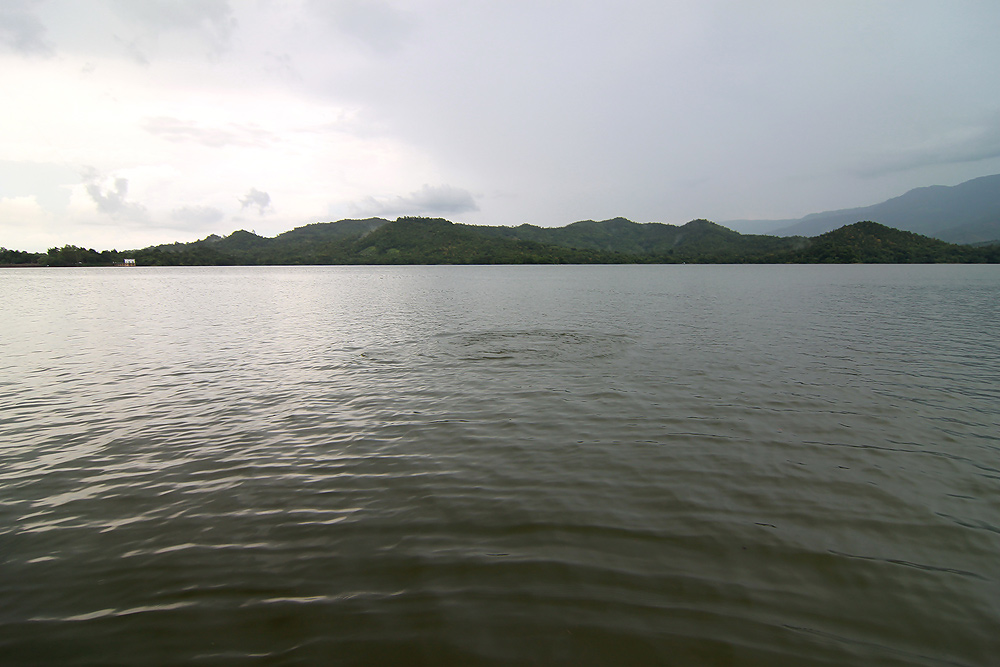   หลังจากฝนหยุด.....เราไปลุยกันต่อ
ออกมา ตาเจษโดน....

 :grin: :grin: :grin: :grin: