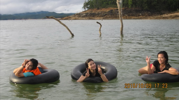 ตัดมา..เย็นตอนเล่นน้ำเลยเนอะ เด๋วมื