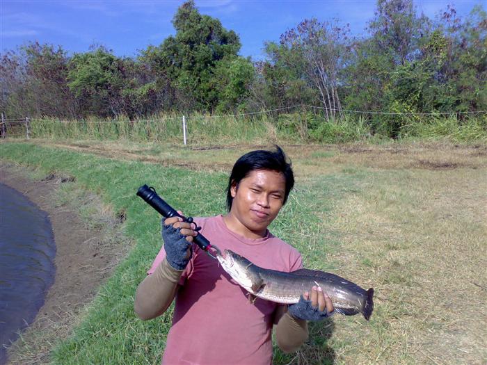 กลัวไม่เห็นหน้าจัดไปไห้ชัดๆๆ :cool: